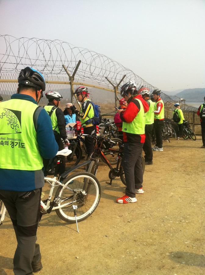 The Guesthouse Dmz Stay Paju Esterno foto